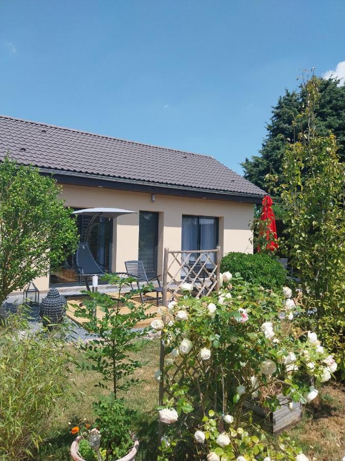Gite Avec Option Bien-Etre Sur La Veloscenie Montigny-le-Chartif Luaran gambar