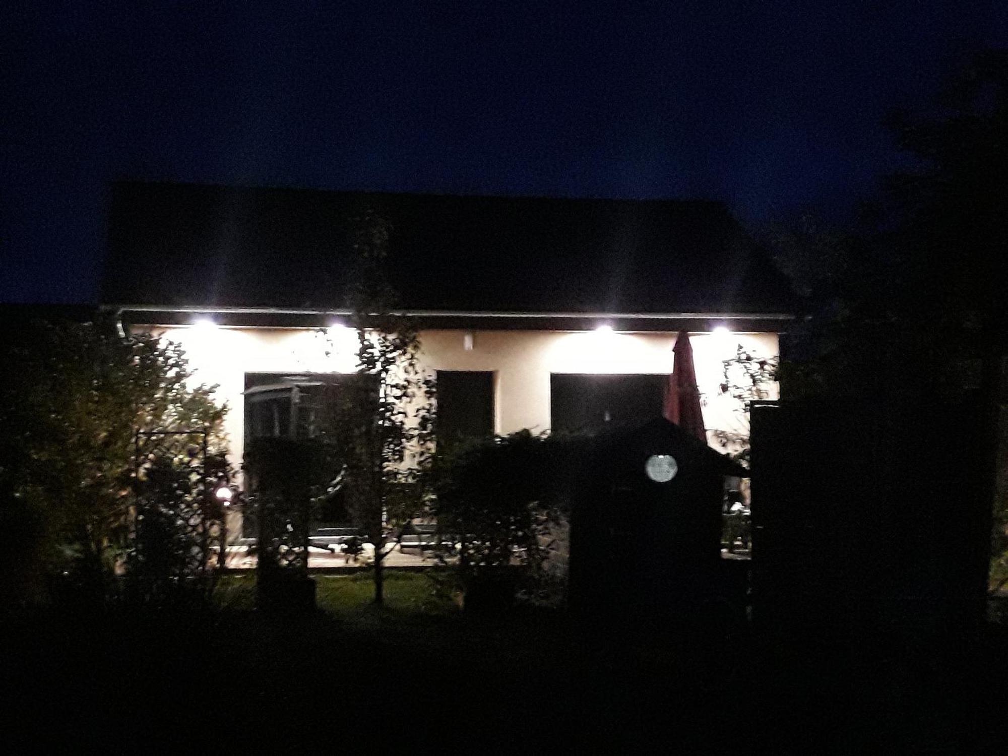 Gite Avec Option Bien-Etre Sur La Veloscenie Montigny-le-Chartif Luaran gambar